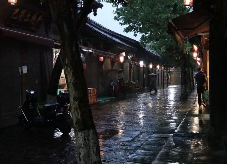 五美吟的明妃知识星球平台,汇集精品内容,点亮你的知识星空